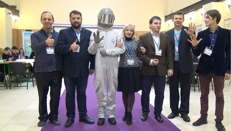 Перший у світі Космохакатон пройшов у Києві в рамках Форуму Космос і майбутнє. 