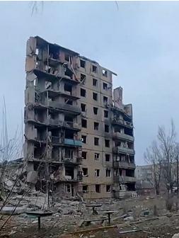 Ukraine war: Nothing but rubble in shattered ghost town Avdiivka (bbc.com)
