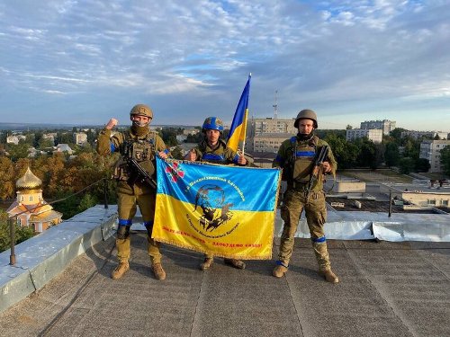 The Ukrainian Armed Forces raised the Ukrainian flag in Kupyansk — Censor.net