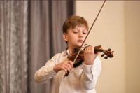 Богдан Луц, 11-річний скрипаль зі Львова, отримав Гран-прі Міжнародного музичного конкурсу скрипалів “Таланти для Європи” у Словаччині, зображення, фото