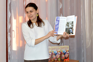 Майстриня-писанкарка Ірина Михалевич презентує свою книгу Українська народна писанка.