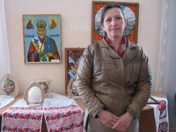 Ірина Михалевич, відома майстриня-писанкарка. Дивовижна зустріч з писанкаркою Оленою Задорожною