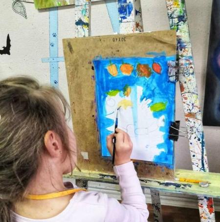 Уроки живопису для дітей 4-7 років у творчій студії Безмежність. Творча студія Безмежність для дорослих та дітей - найбільший вибір різноманітних майстер-класів у Києві