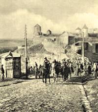 Австро-угорські війська входять до Кам'янця-Подільського після підписання Берестейського договору