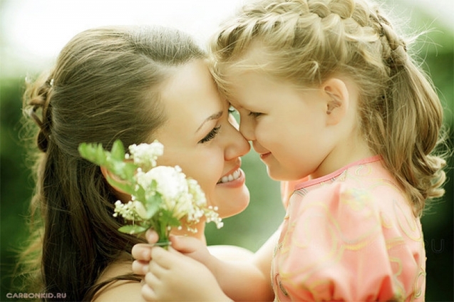 10 травня - Міжнародний день матері