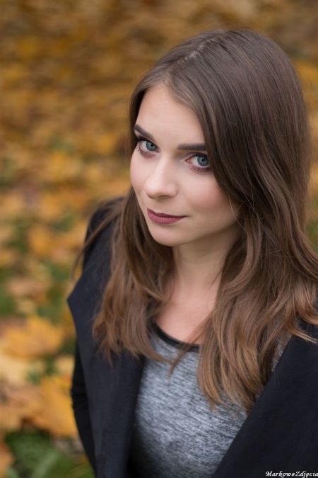 Соломія Мардарович - молода українська поетеса, акторка театру, ведуча літературних подій, журналістка, волонтерка. 