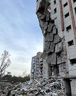 Ukraine war. Resilient civilians return to liberated town of Lyman - BBC News