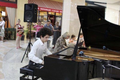 14-річний піаніст Артем Терещенко із Дніпра посів перше місце на міжнародному конкурсі Piano Talents Competition у Мілані